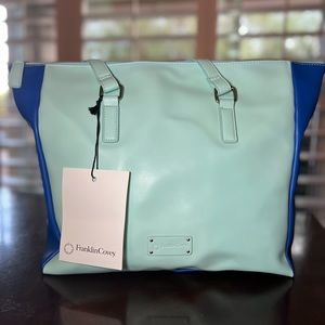 Franklin Covey 
Medium/large Tote Bag / Laptop / Carryon 
New with Tag